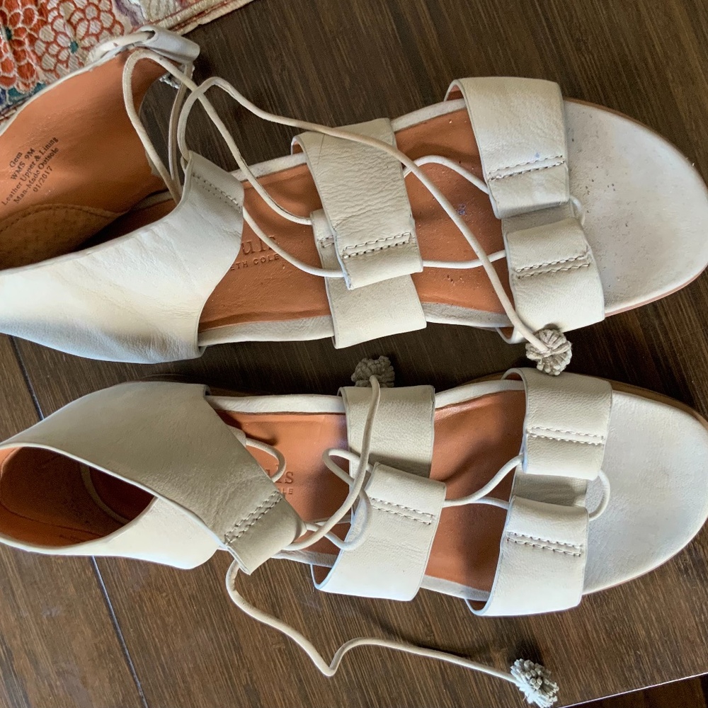 Gentle souls bone leather ghillies